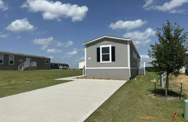 16 Open Range Trail Gallery 1