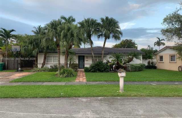 10841 SW 67th Dr photos photos