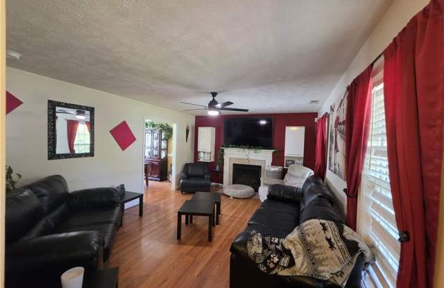 247 Valley View Court Gallery 4