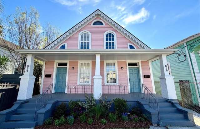 824 6TH Street photos photos