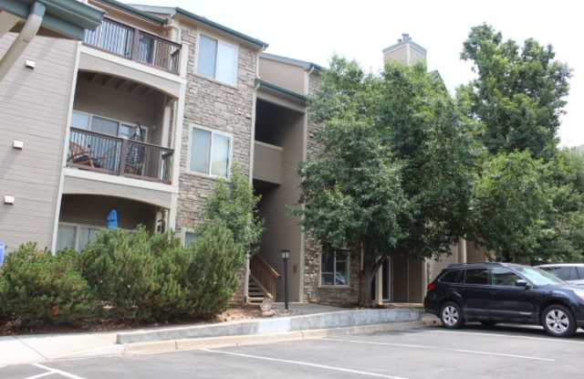 Charming 2 BR/2 BA Condo located in Littleton!! photos photos