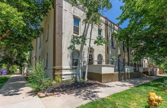 Move-In Special: One months Free Rent!! | Updated Condo in the Highlands!! photos photos