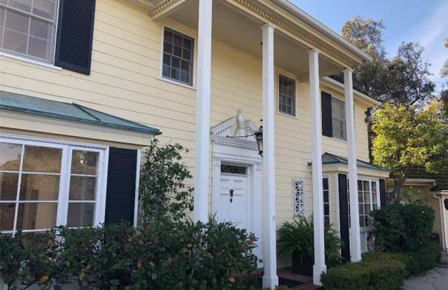 3300 Wonder View Drive Gallery 2