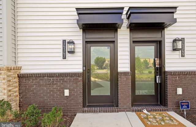 14347 GLEN MANOR Drive Gallery 3