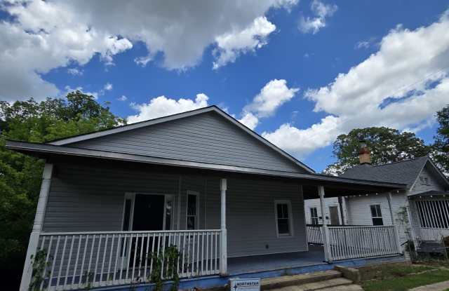 233 East Cambridge Avenue - 233 East Cambridge Avenue, Greenwood, SC 29646