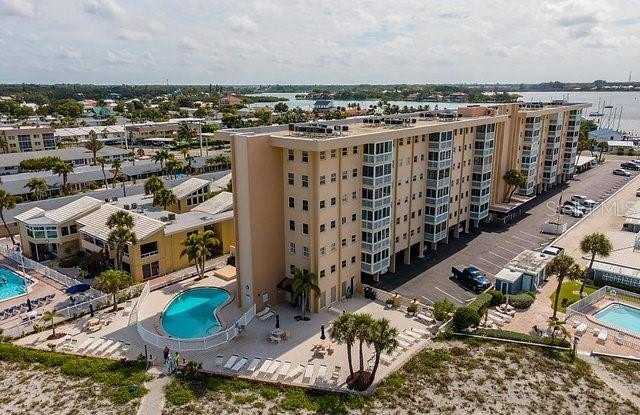 1255 TARPON CENTER Drive Gallery 1