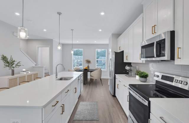 Brookstone Apartments Gallery 2