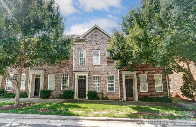 9519 Longstone Lane Gallery 2