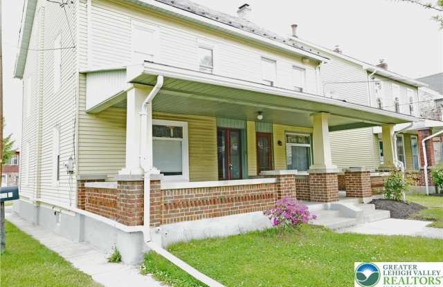 543 Chestnut Street - 543 Chestnut Street, Emmaus, PA 18049 543 Chestnut Street - 543 Chestnut Street, Emmaus, PA 18049