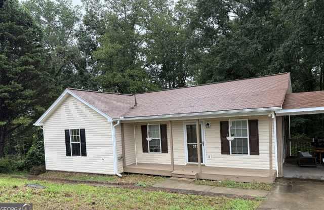 573 Elrod Avenue - 573 Elrod Avenue, Jefferson, GA 30549