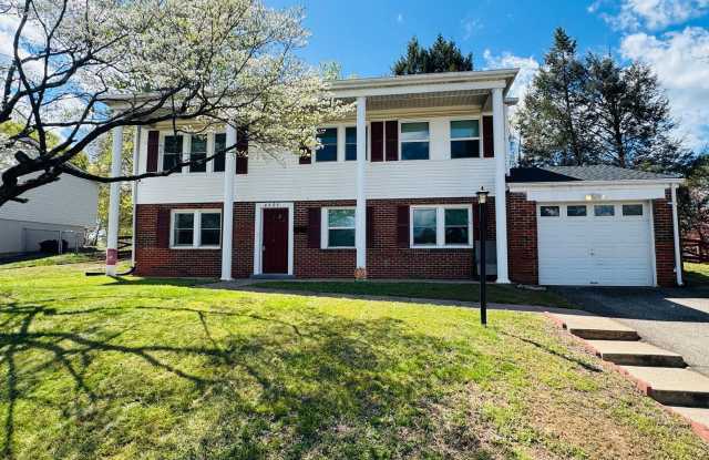 BEAUTIFULLY UPDATED HOME - WOODBRIDGE photos photos