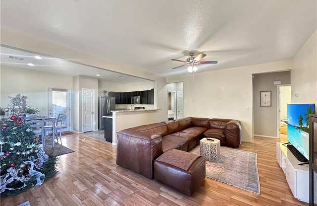 976 Aspen Cliff Drive Gallery 3