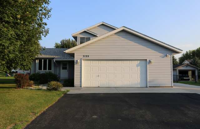 4 BD Brooklyn Park Home for Rent photos photos