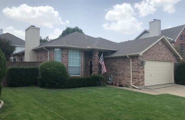 2118 Stoneridge Drive Gallery 2