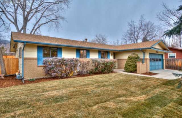 Lovely 4 bed, 3 bath home in Boulder! Available NOW! Gallery 4