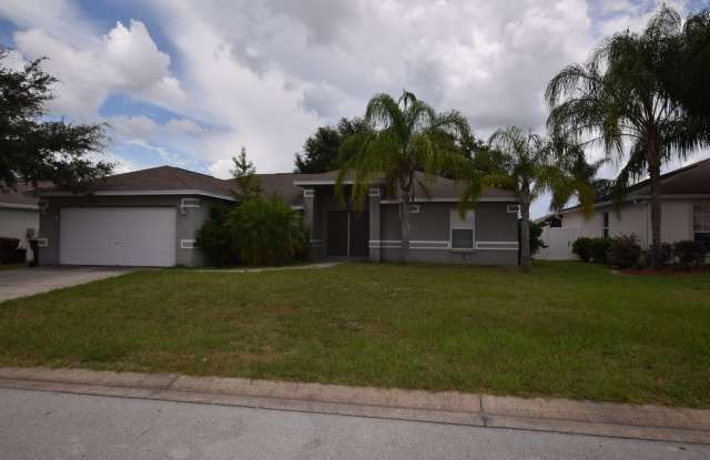 3 Bedroom, 2 Bath Single Family Home For Rent at 206 Windridge Street Davenport, FL 33837 photos photos