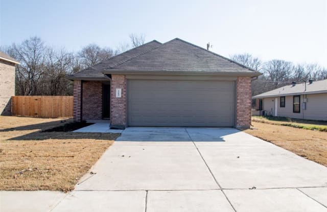 1503 Cardinal Drive - 1503 South Cardinal Street, Ennis, TX 75119