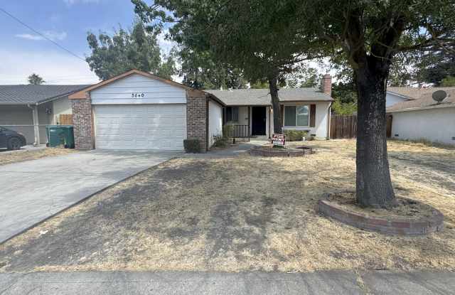 5640 Holiday Dr photos photos