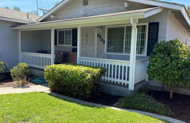 Coming Soon! Beautiful Home for Rent in SW Visalia. Please do not disturb tenants! photos photos