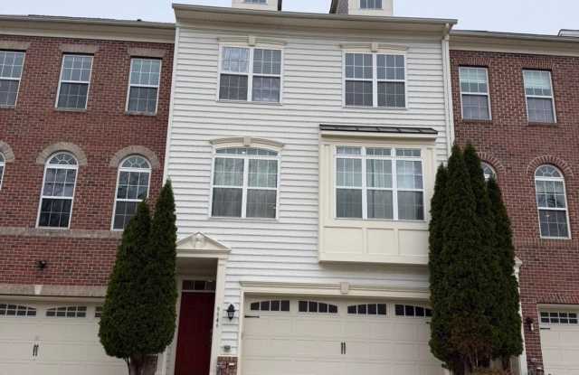 9946 VEILED DAWN photos photos