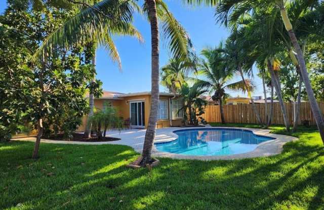 765 E Dayton Cir photos photos 765 E Dayton Cir photos photos