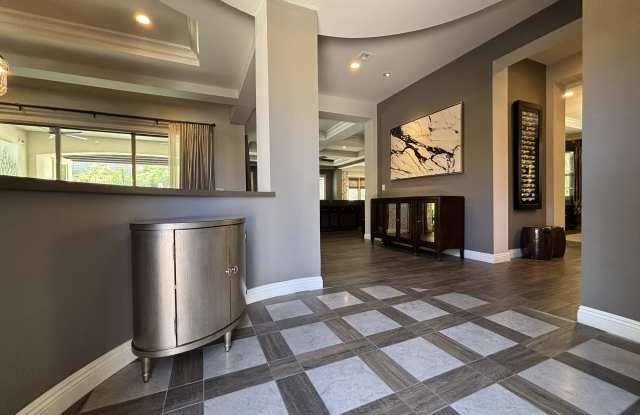81 Navarra Canyon Court Gallery 3