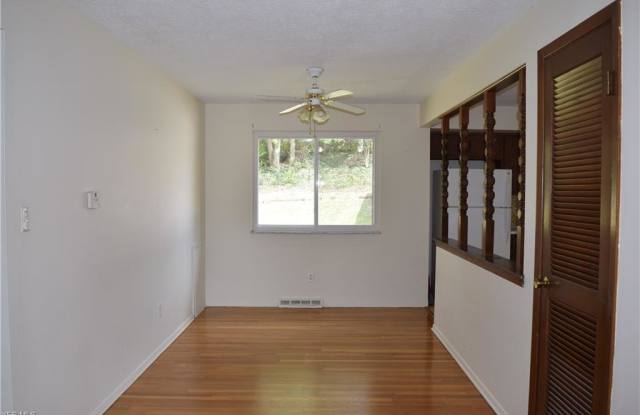 6845 Lalemant Dr Gallery 4