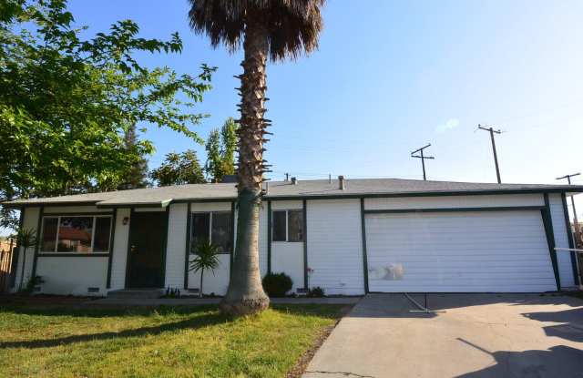 2 bedroom 1 bathroom in NW Visalia! Close to shopping!! photos photos