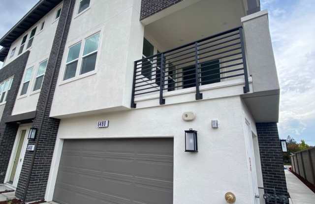 Boulevards End Unit Townhouse, 3 Bed / 2.5 Bath, Amenities, Close to 580 - 6480 Rosebay Ct, Dublin, CA 94568