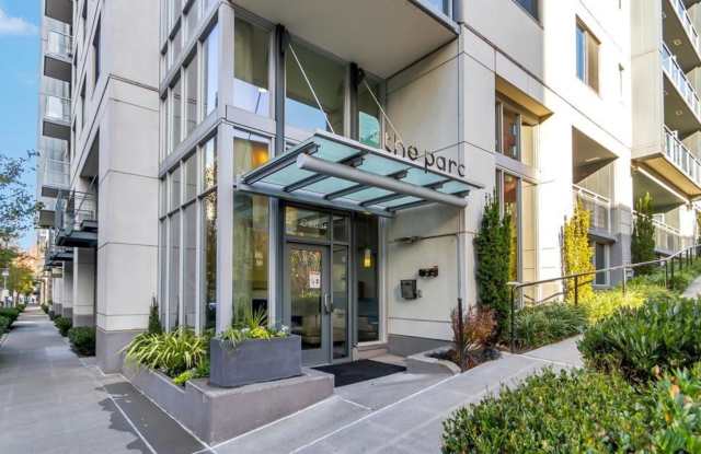 Beautifully Updated Seattle Studio Condo @ the Highly Desirable Parc-Belltown Community! photos photos