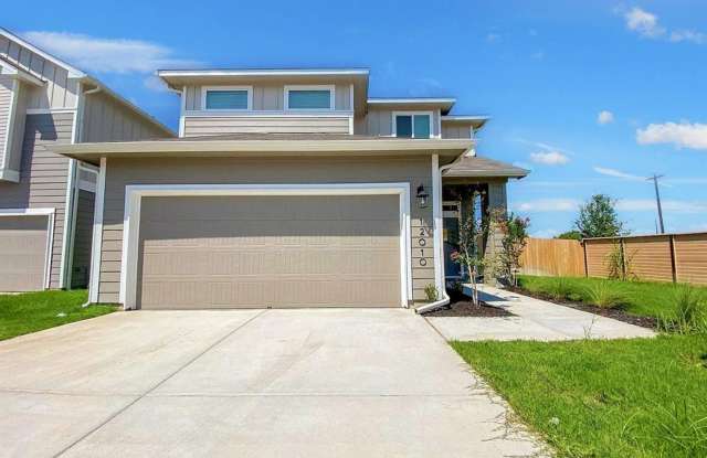 Beautiful 3 BR / 2.5 BA Home for Rent in Enclave at Lagos photos photos