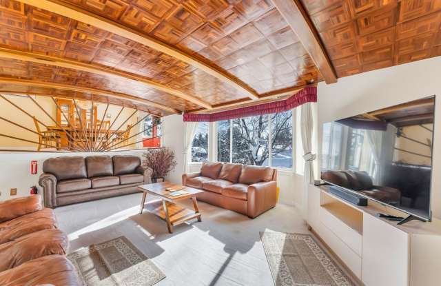 FULLY FURNISHED Home in the Mountains photos photos