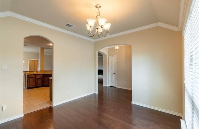 1112 Hidden Creek Drive Gallery 4