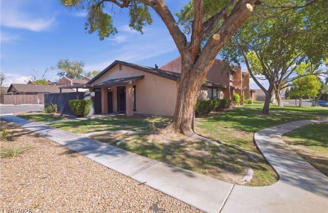 4045 Evening Breeze Place Gallery 3
