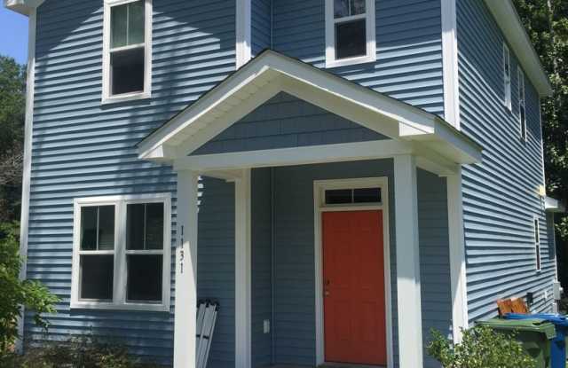 1131 Greenwood Ave photos photos