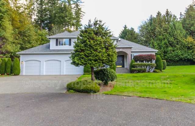17843 NE 205th St - 17843 Northeast 205th Street, Cottage Lake, WA 98072