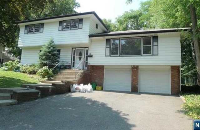 48 Rock Road photos photos