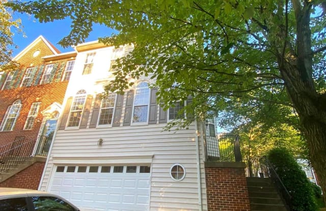 21 CASE STREET - 21 Case Street, Gaithersburg, MD 20878