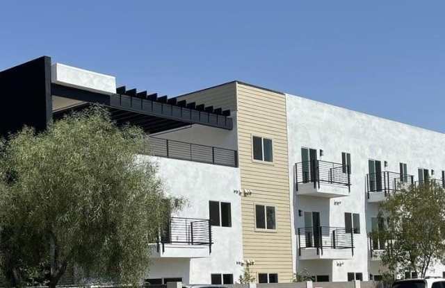 1457 E Taylor Street photos photos