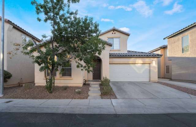 Spacious Silverado Ranch Home with a Flexible Floor Plan & Modern Finishes! Gallery 3