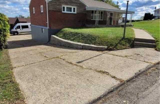 28 Flora Rd - 28 Flora Road, Baldwin, PA 15227