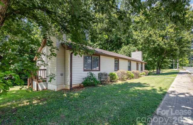 3131 Vestal Place photos photos