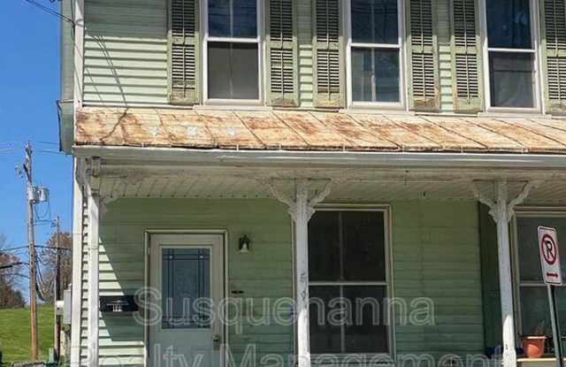 171 E. Derry Road photos photos