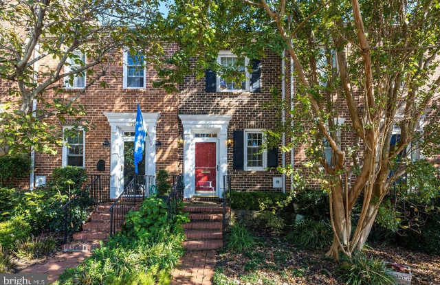 519 TOBACCO Quay photos photos 519 TOBACCO Quay photos photos