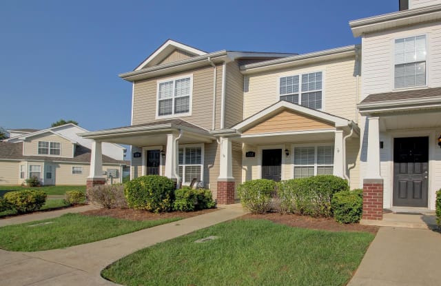 112 Alexander Blvd - 112 Alexander Boulevard, Clarksville, TN 37043