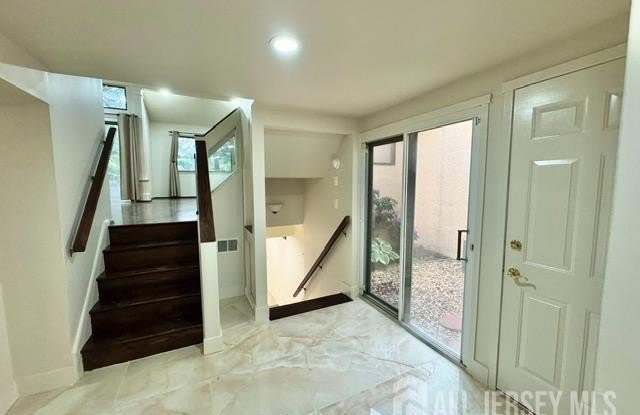 165 Sayre Drive Gallery 2