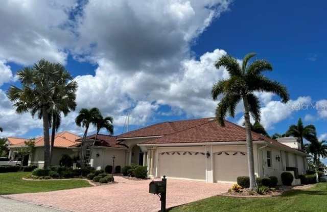 1309 CASEY KEY Drive Gallery 2