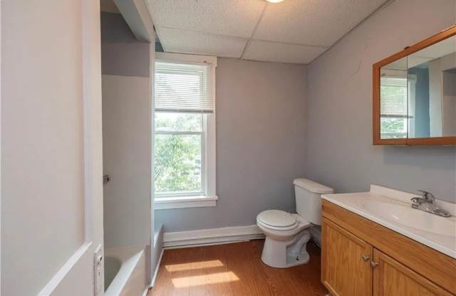 115 Spring Street photos photos