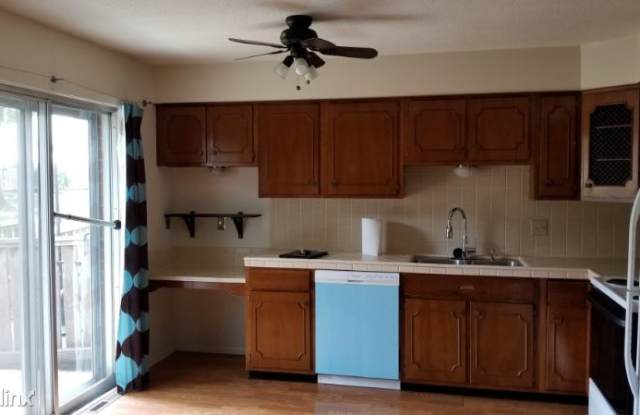 9597 Outlook Drive Gallery 3