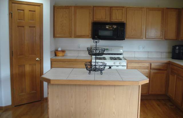 21926 Swale Dr Gallery 4
